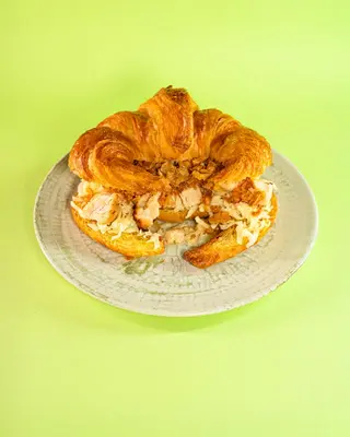 Croissant CRISPY CHICKEN