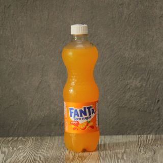 Fanta (0,5л)