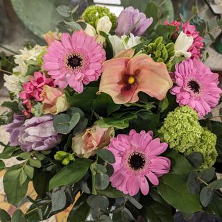 Mom: bouquet di fiori , importante