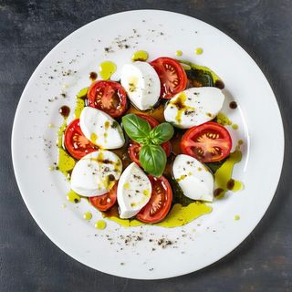Caprese di mozzarella di bufala 250 g
