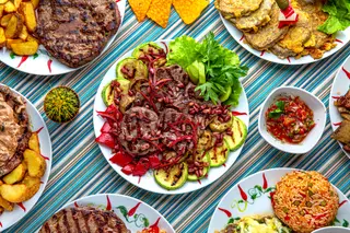 Fileu de vițel pe Grill cu legume