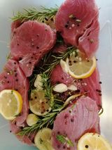 Carpaccio tuna