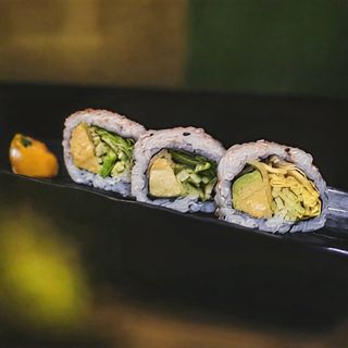 123. California De Aguacate (4 Uds.)