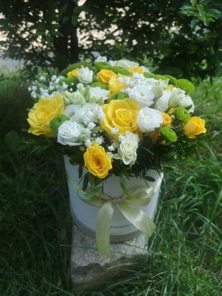 Sunny Floral Arrangement