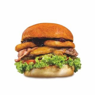 Burger z krążkami cebulowymi