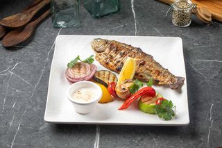  ФОРЕЛЬ НА УГЛЯХ