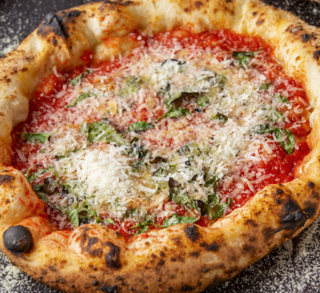 Pizza napolitana (33 cm.)