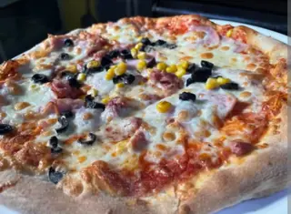 Pizza Ardeleana ø 30cm