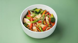 Локшина рисова з куркою