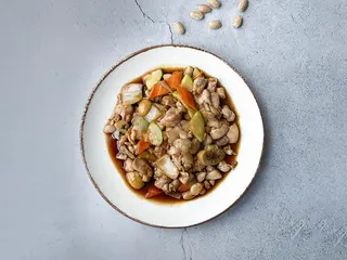 Pollo Con Almendras