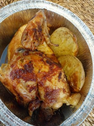 1/2 Pollo A L'ast (1 pechuga+ 1 muslo)