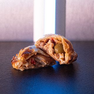 Empanada De Pollo
