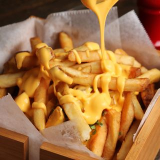 Patatas con tu salsa favorita