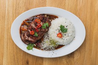 Kaczka pieczona po seczuańsku