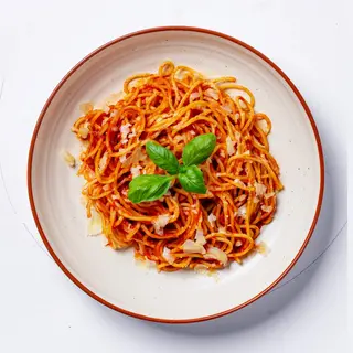 Spaghetti pomodoro alla napoletana