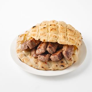 Ćevapčići u lepinji