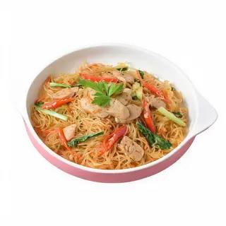 Fideos de arroz con ternera