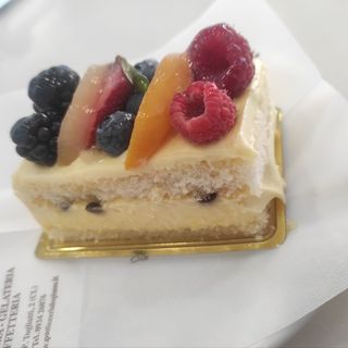 Tortina crema e frutta