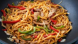 Fideo de pollo y ternera