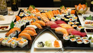 Menu 2: Salmon Love Set