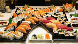 Menu 2: Salmon Love Set