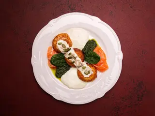 Солоні сирники з лососем