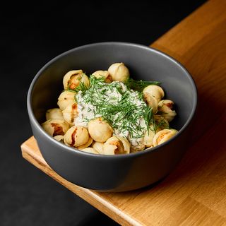 Пельмені смажені з грибним соусом (270г)