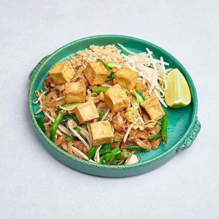 Kluseczki stir fry pad thai z tofu