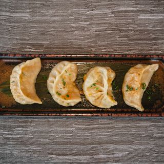 Gyoza di pollo