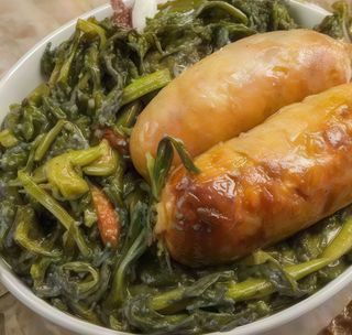 Salsicce e friarielli