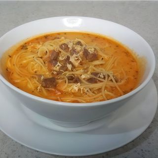 SOPA A LA MINUTA