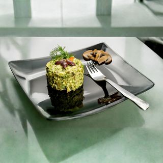 Salată de ciuperci cu cremă de caju, vegană, fără gluten