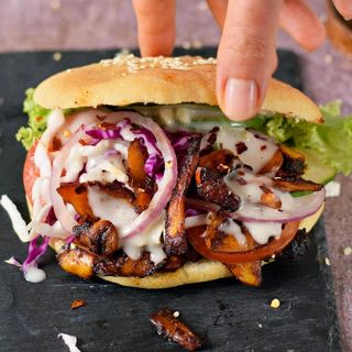 3 Pan pita+ Patata Mediana+ Bebida (2 L)