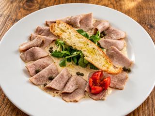 VITELLO TONNATO