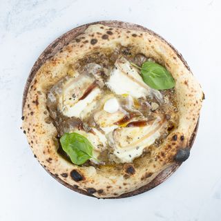 Pizza Deep in The Woods