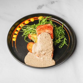 Losos u umaku od vrganja