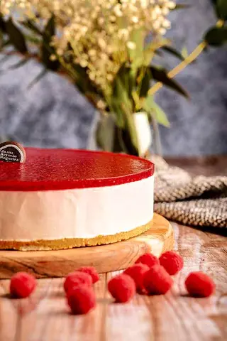 Cheesecake de Framboesa (Médio)