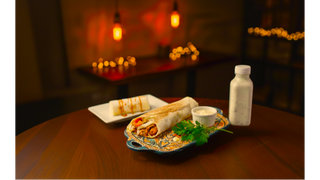 TORTILLA GYROS WOŁOWY XL + AYRAN + BAKLAWA KOKOSOWA