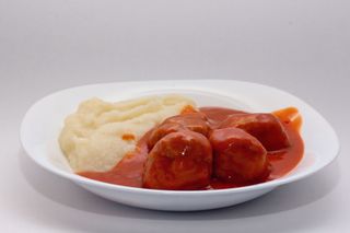 Ćufte u paradajz sosu