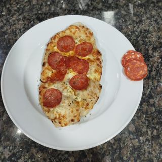 Pão de Alho de Queijo e Pepperoni