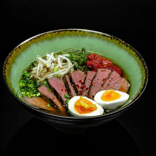 Ramen z wołowiną	         