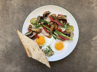 Сніданок у хаті (380g)