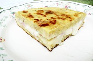 Tortilla Con Queso