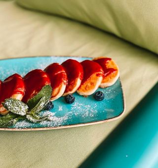 Оладки з абрикосовим джемом (220г)