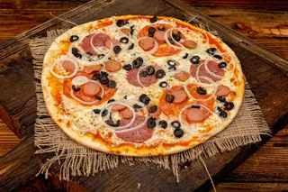 Pizza Bomba