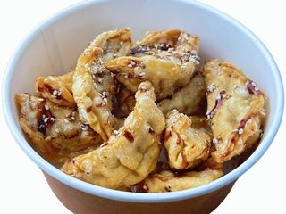 Pierożki Gyoza z Kurczakiem i Grzybami (8psc)