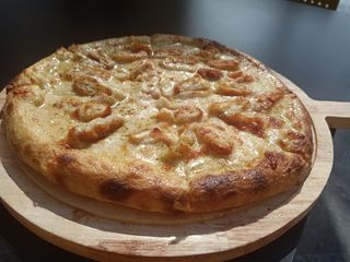 Pizza Cordon Bleu+ boisson 