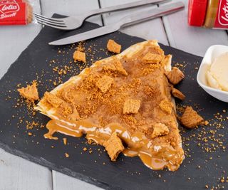 crêpe lotus