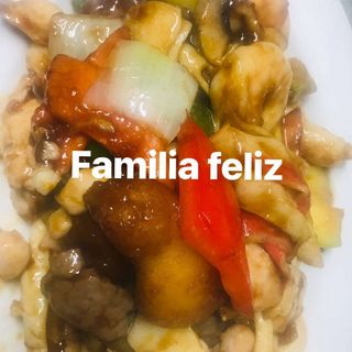 Familia feliz 