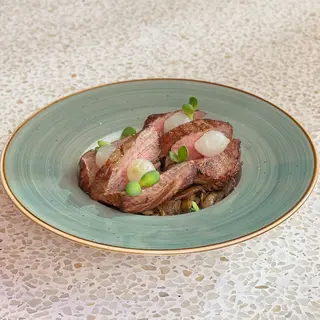 საქონლის სუკი, საფერავის სოუსით / Beef Fillet with ...